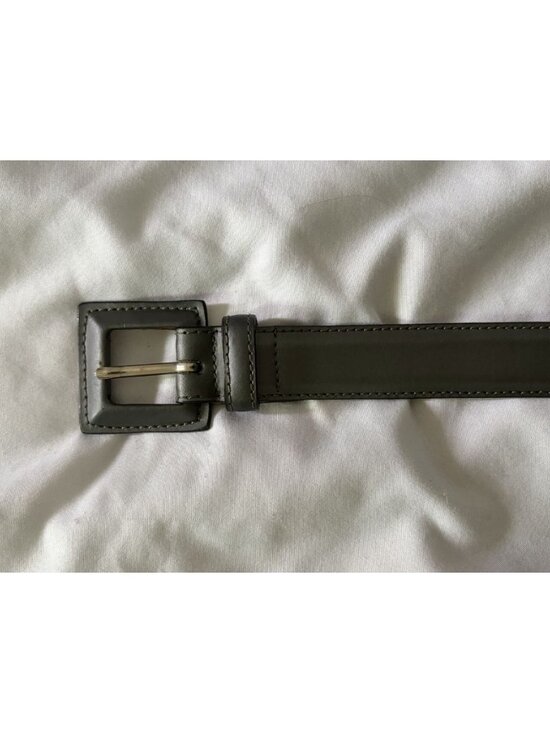 Vintage Saks Fifth Avenue Gray Women’s Leather Belt Covered Buckle Size Medium main image 5